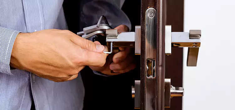Commercial Door Lock Repair La Presa