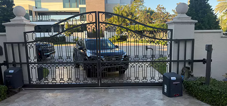 Driveway Gate Maintenance La Presa