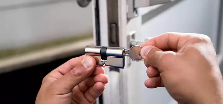 Emergency Locksmith for House La Presa