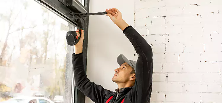 Why Choose Us for Your Door Closer Needs in La Presa