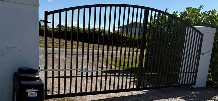 Driveway Fence Repair La Presa