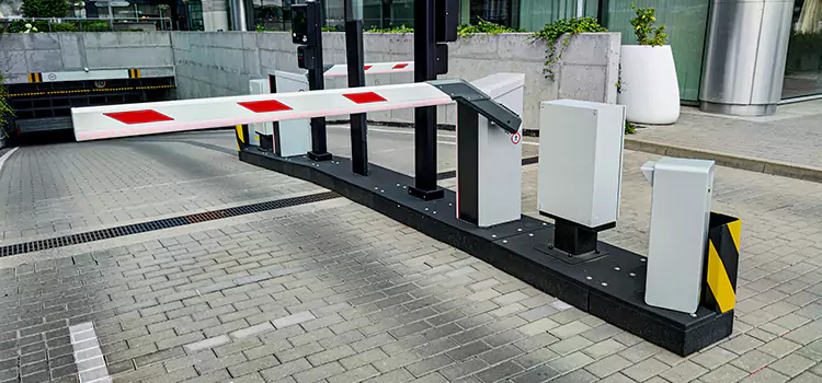 Custom Gate Design & Integration La Presa