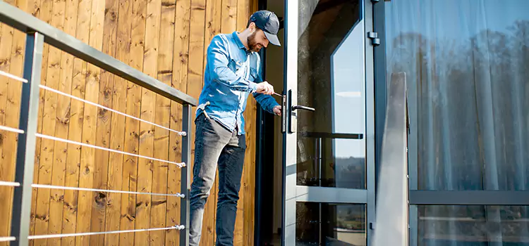 Patio Screen Door Installation La Presa